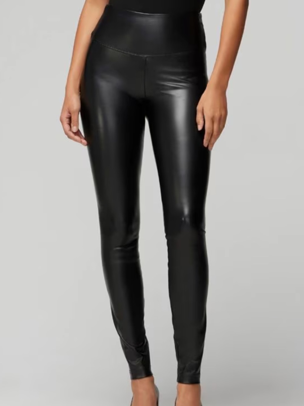 White House Black Market 0 Petite Black Faux Vegan Leather Runway Leggings